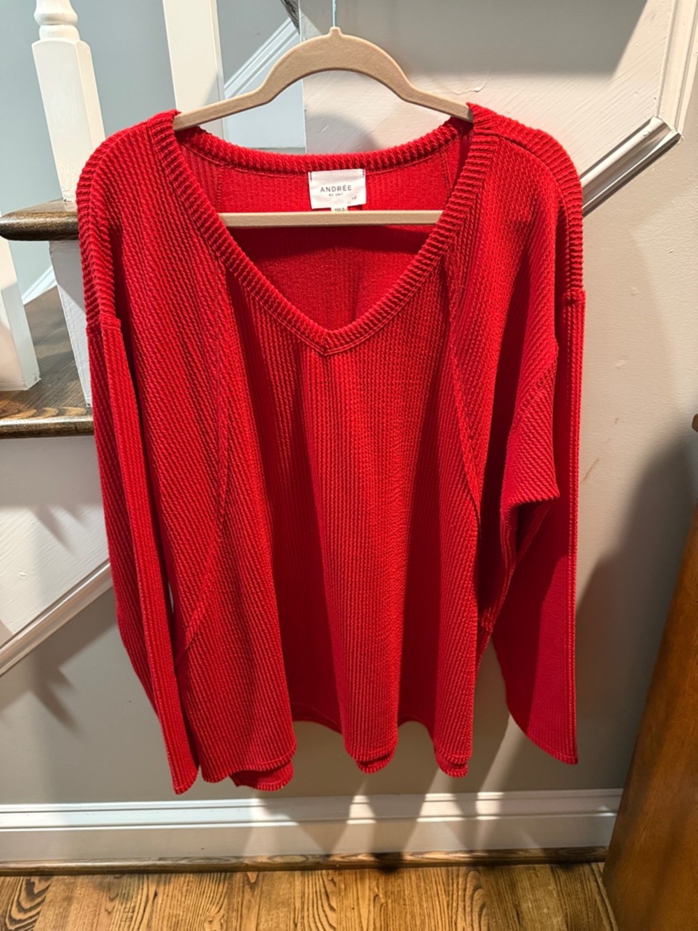 Andree Bright Red V-Neck Raised Ribbed top